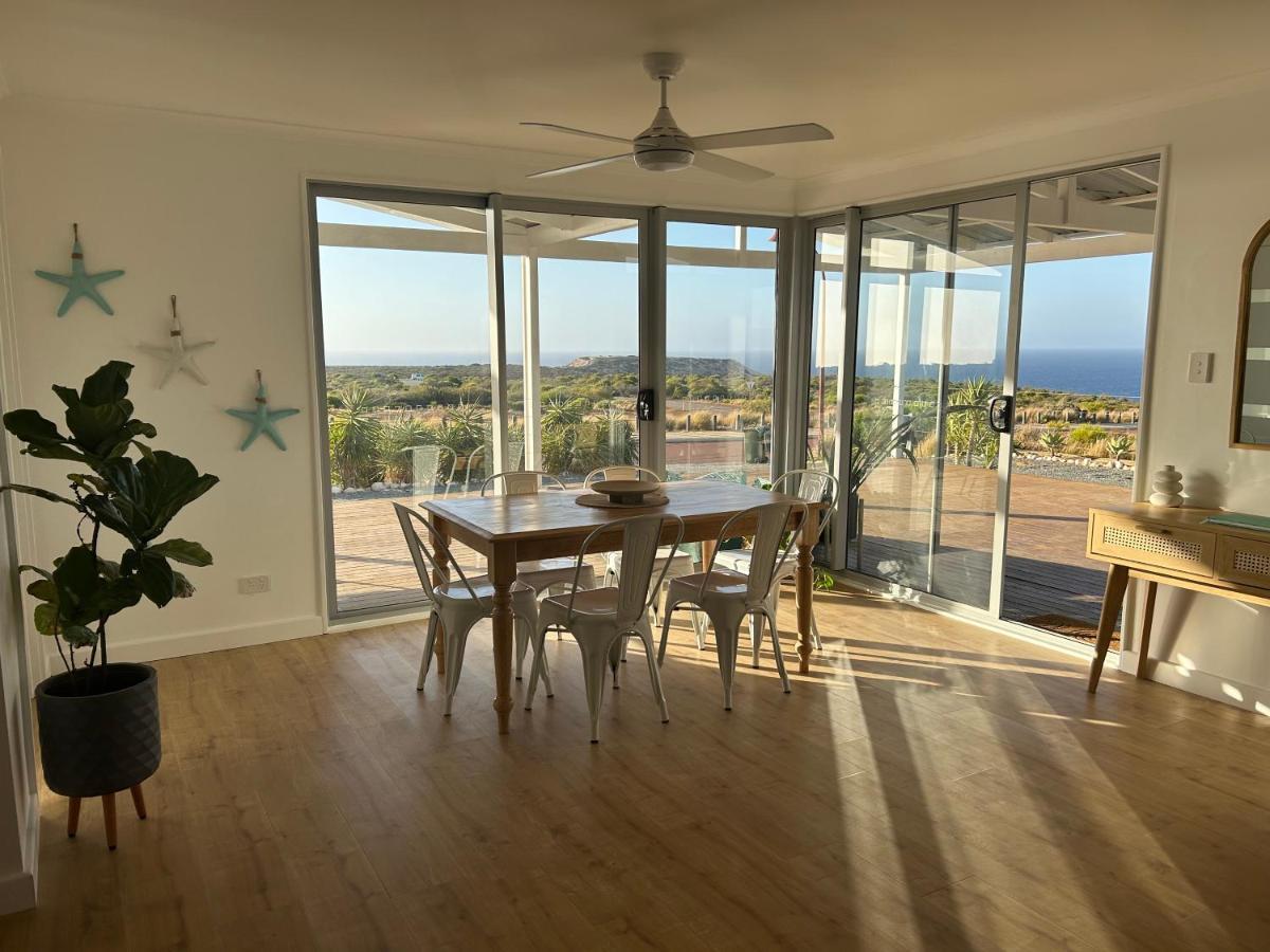 Ocean View Retreat Villa Калбари Екстериор снимка