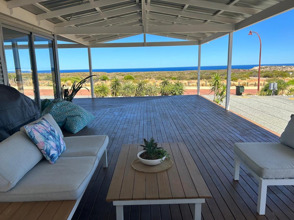 Ocean View Retreat Villa Калбари Екстериор снимка
